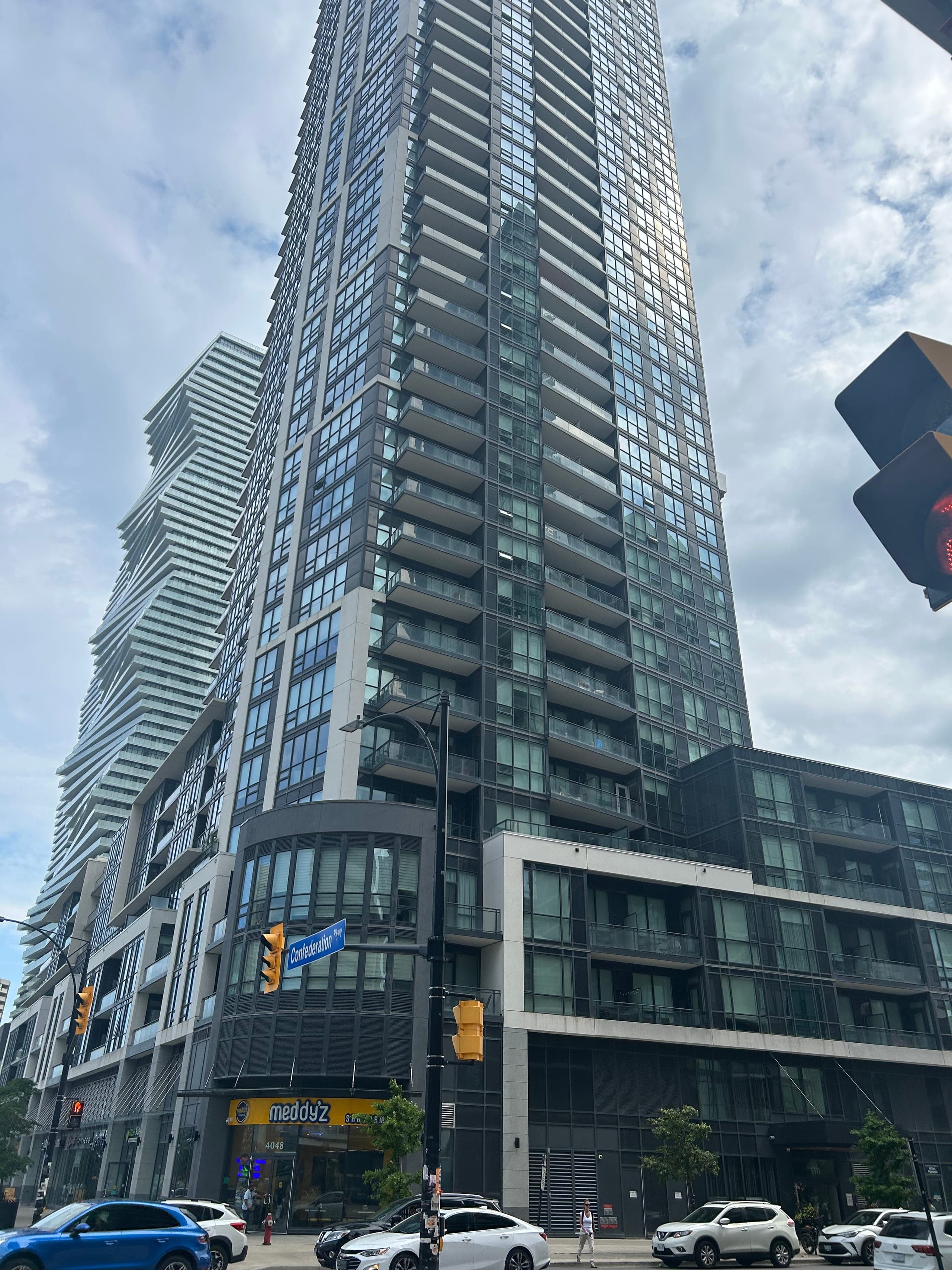 Peel Condos - Curran Place — hero image